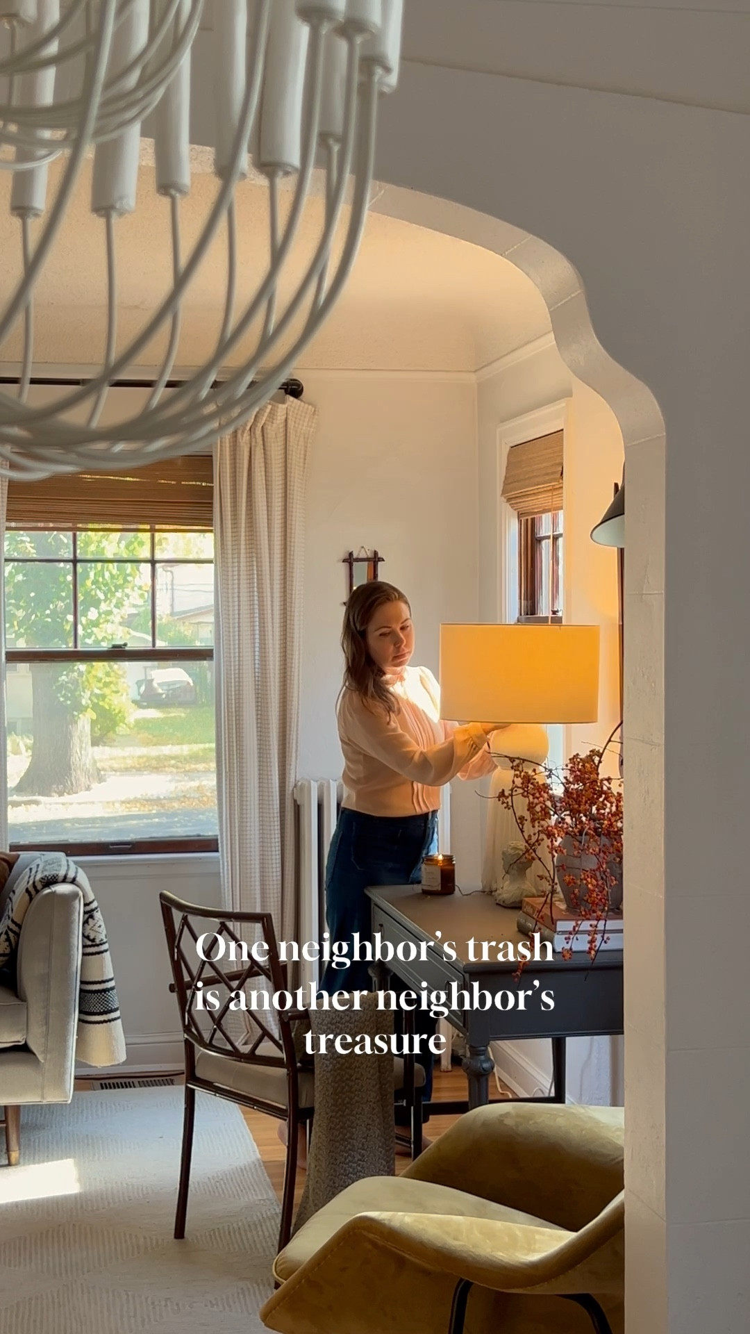 I found this desk in my neighbor’s trash across the alley and I just couldn’t help myself. It had chipped veneer and loose top, painted hardware and general wear, but was still 👏 a 👏good 👏 desk 👏 and those the leg details! 🤌 
Hop back a few reels for  part 1 & part 2 of the project process.  

Also how great is this desk chair that I found on Facebook Marketplace?! It’s metal, but with bamboo detailing. 😻

#LTKHome #LTKSeasonal #LTKVideo