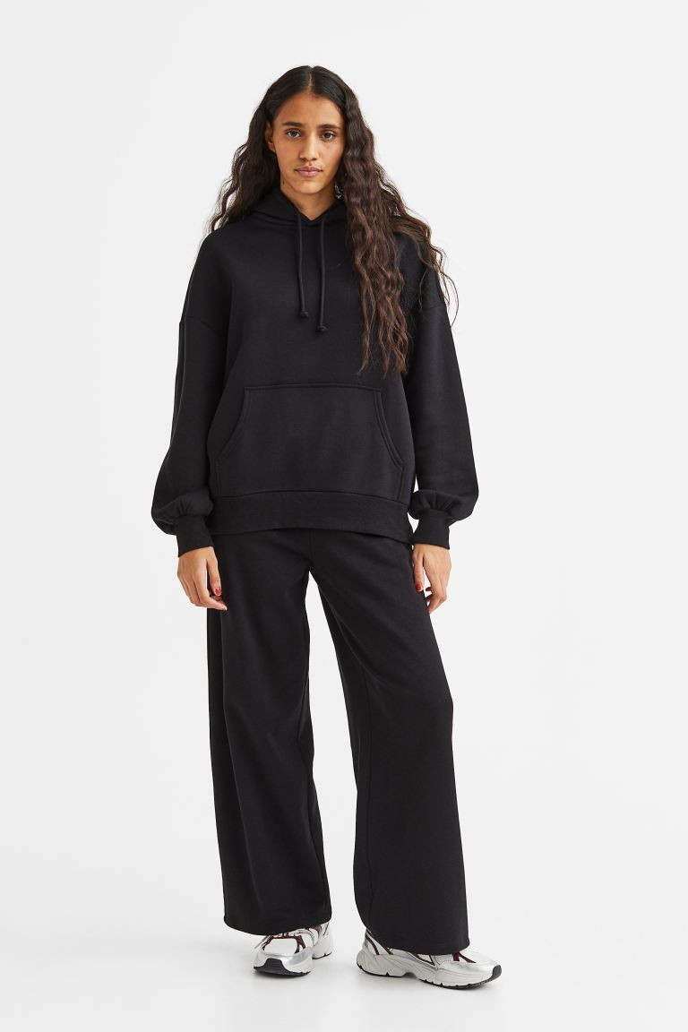 Oversized hoodie | H&M (UK, MY, IN, SG, PH, TW, HK)