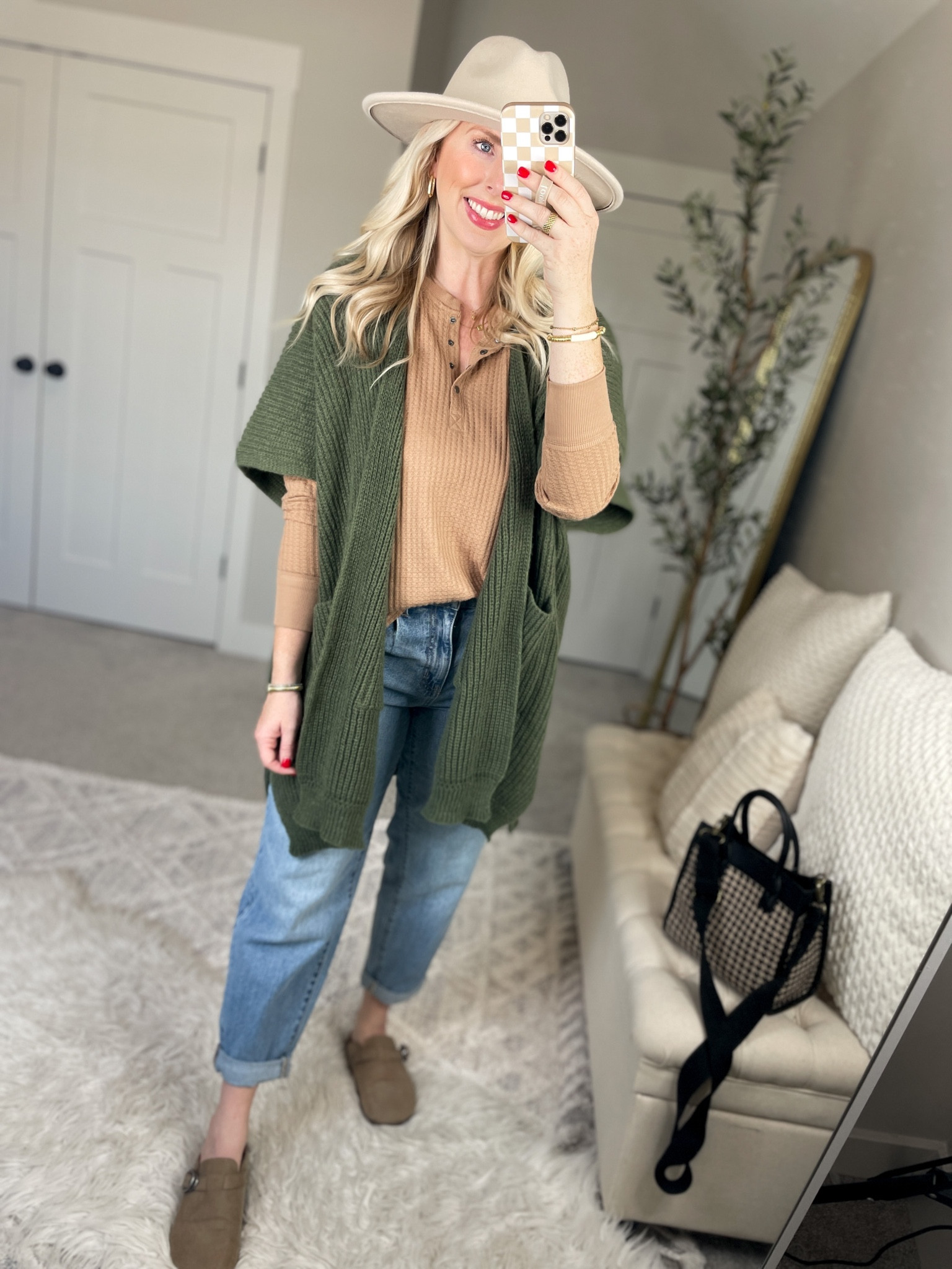 Daily try on, Walmart outfit, Walmart fashion, Walmart try on, time and tru, poncho, henley, clogs

Medium 

#LTKSeasonal #LTKstyletip #LTKfindsunder50