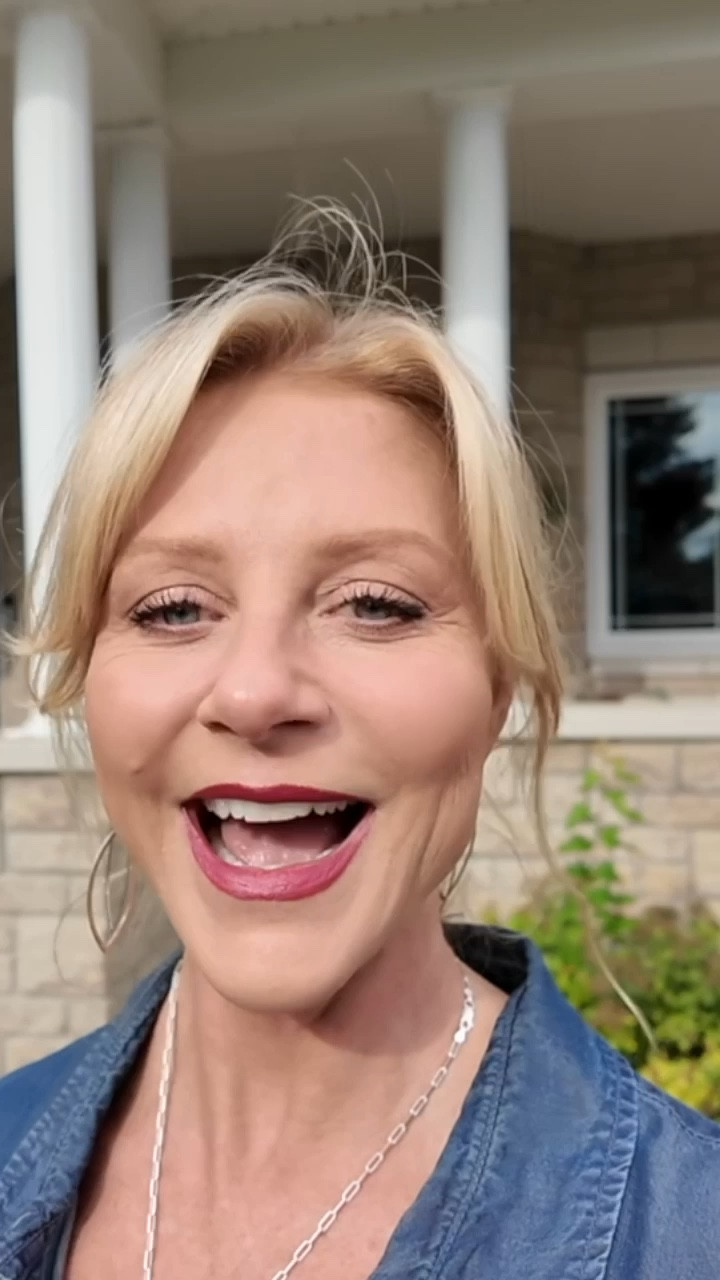 One of you asked me to try out the Covergirl Fresg Clean Blurrint Skintint so I picked us two colours.

I decided to do a wear test and check-in throughout the day. Holy cow, my skin colour looks completely different in daylight!! The foundation matched though and it held up all day without feeling dry. 

Let me know if you’ve had a chance to try the new Covergirl Skintint and how you felt about it. #over50beauty #over50makeup #covergirlskintint #affordablefoundation

#LTKdatenight #LTKcanada #LTKbeauty