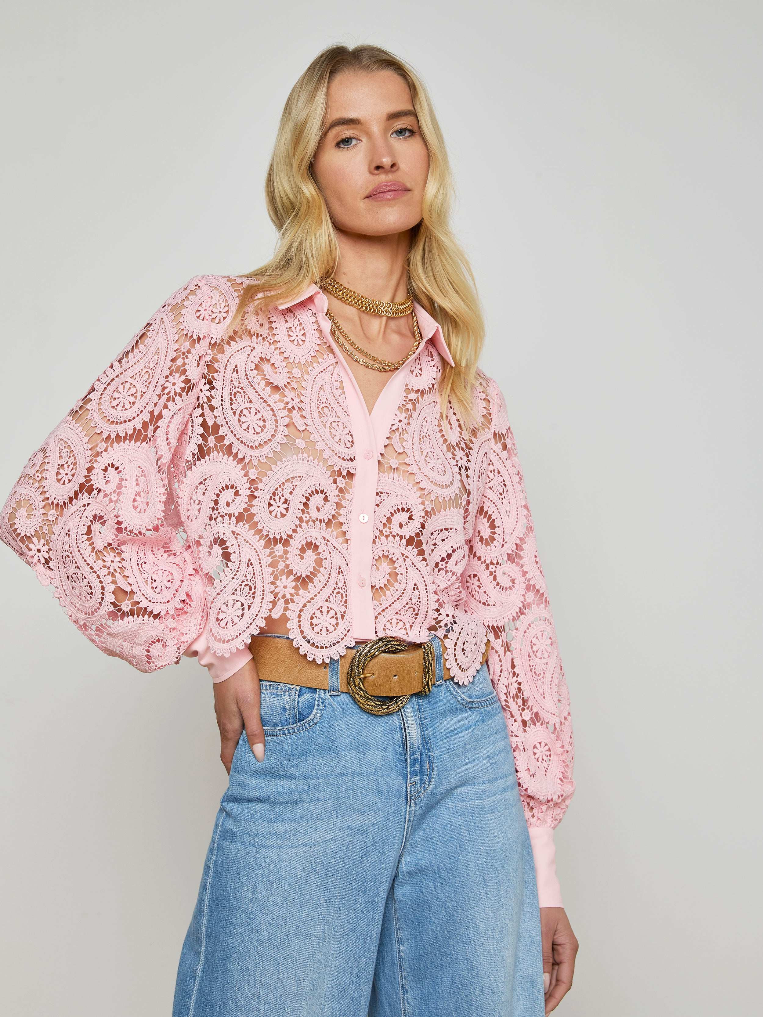 L'AGENCE - Odelia Cropped Lace Blouse in Blush | L'Agence