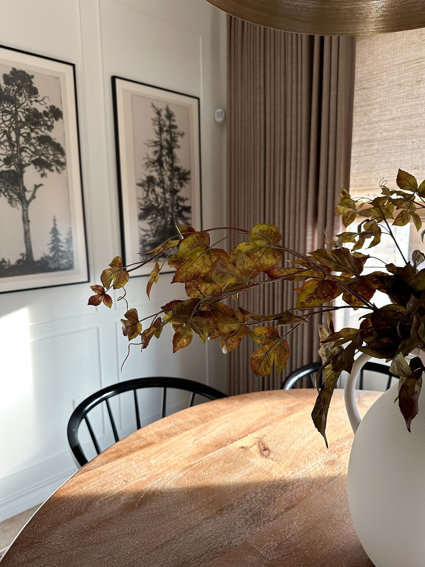 We’ve still been getting into the rhythm of our schedule since going back to school. Ella has also been waking up a lot these past nights. Possibly teething? Hope everyone has a beautiful day! 
.
.
.
#budgetfriendlydecor #affordablehomedecor  #stylewithme #dailyreels #reelsinstagram #homeinspo #reelitfeelit #interiorinspiration #designonadime #designonabudget #budgetfriendly #homedecor #boujieonabudget #makehomeyours #smmakelifebeautiful
#howedwell #howyouhome #myneutralhome #dailydecordose #ａｅｓｔｈｅｔｉｃ @twopagescurtains @ballarddesigns @frameiteasy @afloral @safavieh