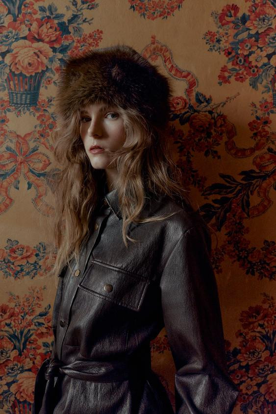 FAUX FUR TURN-UP HAT | Zara UK