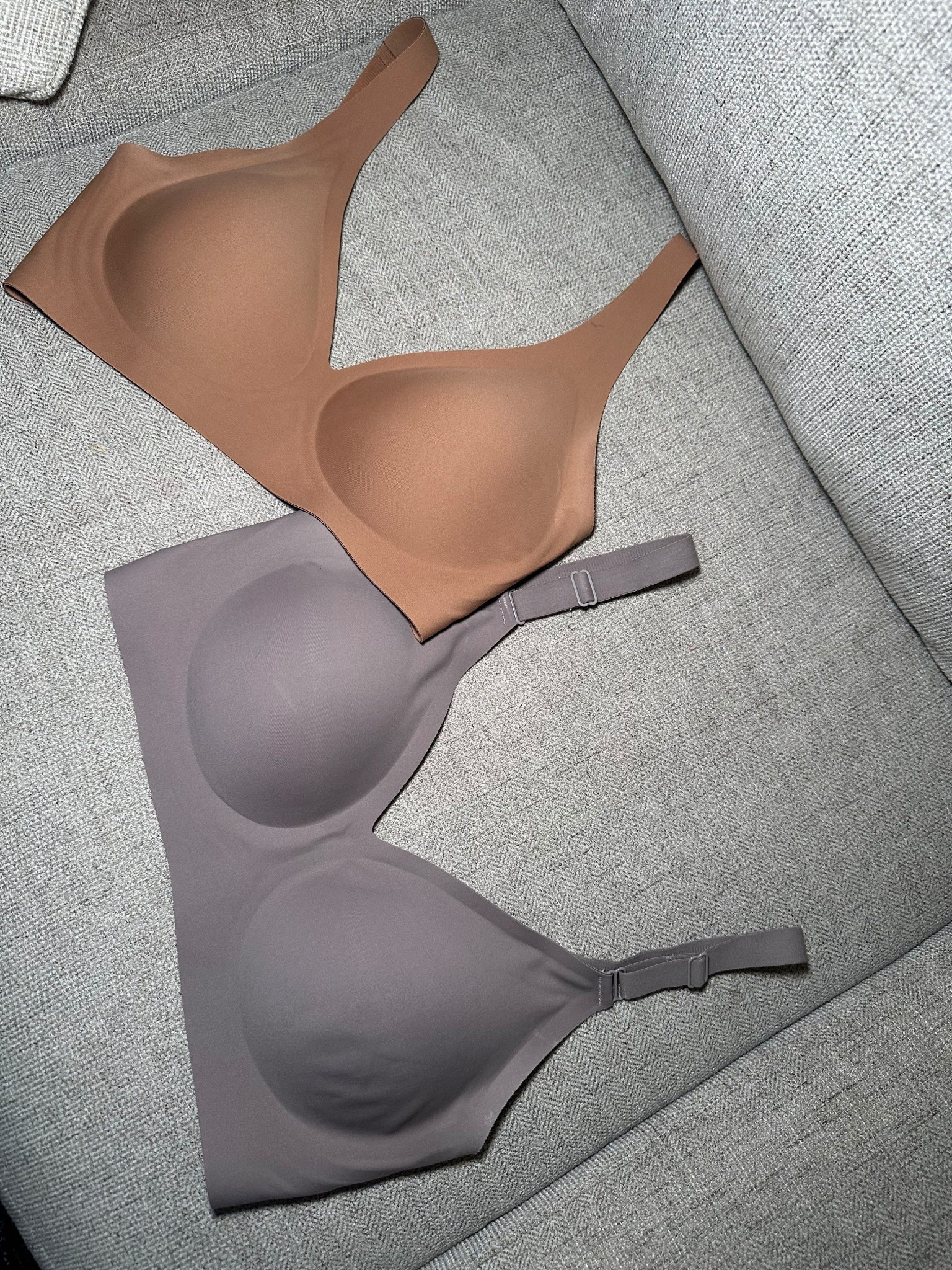 Front adjustable & deep v styles from Amazon ! Super comfy & seamless 

#LTKSummerEdit #LTKFindsUnder50 #LTKStyleTip