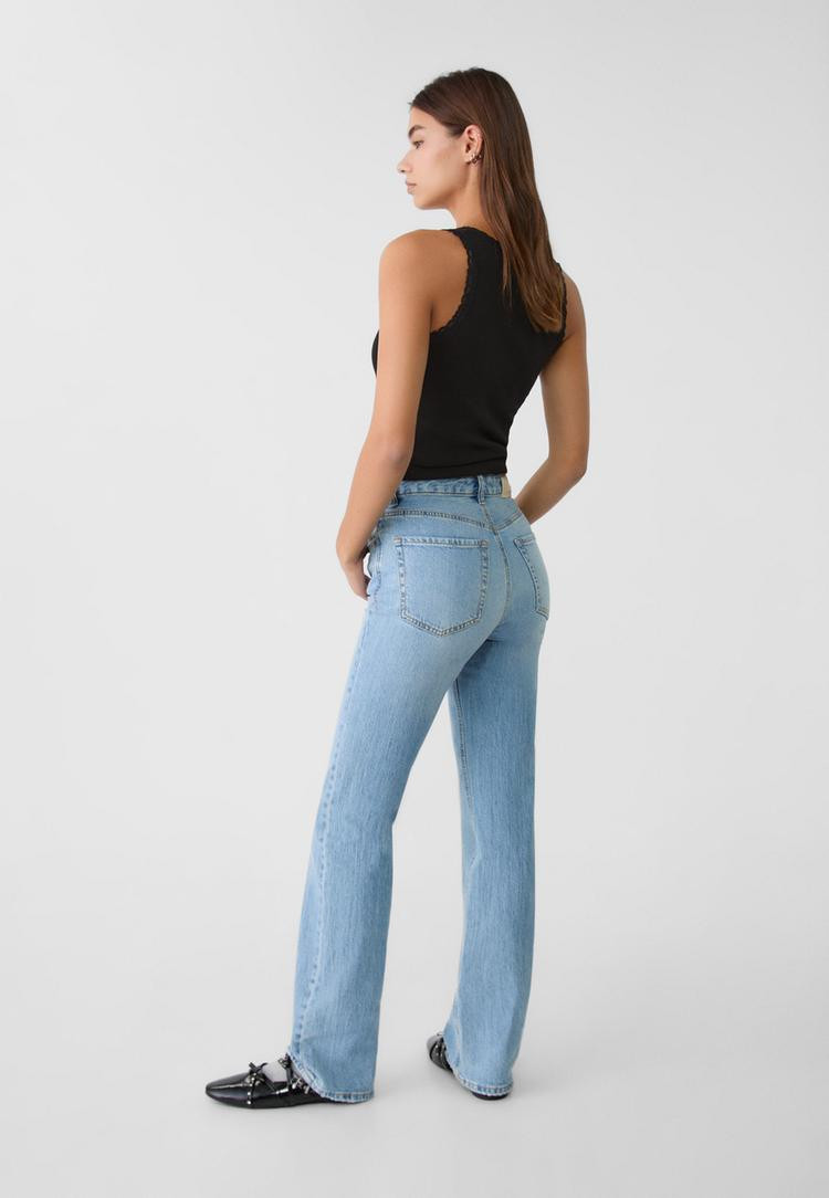 D98 Straight-Fit-Jeans im Vintagelook | Stradivarius DE