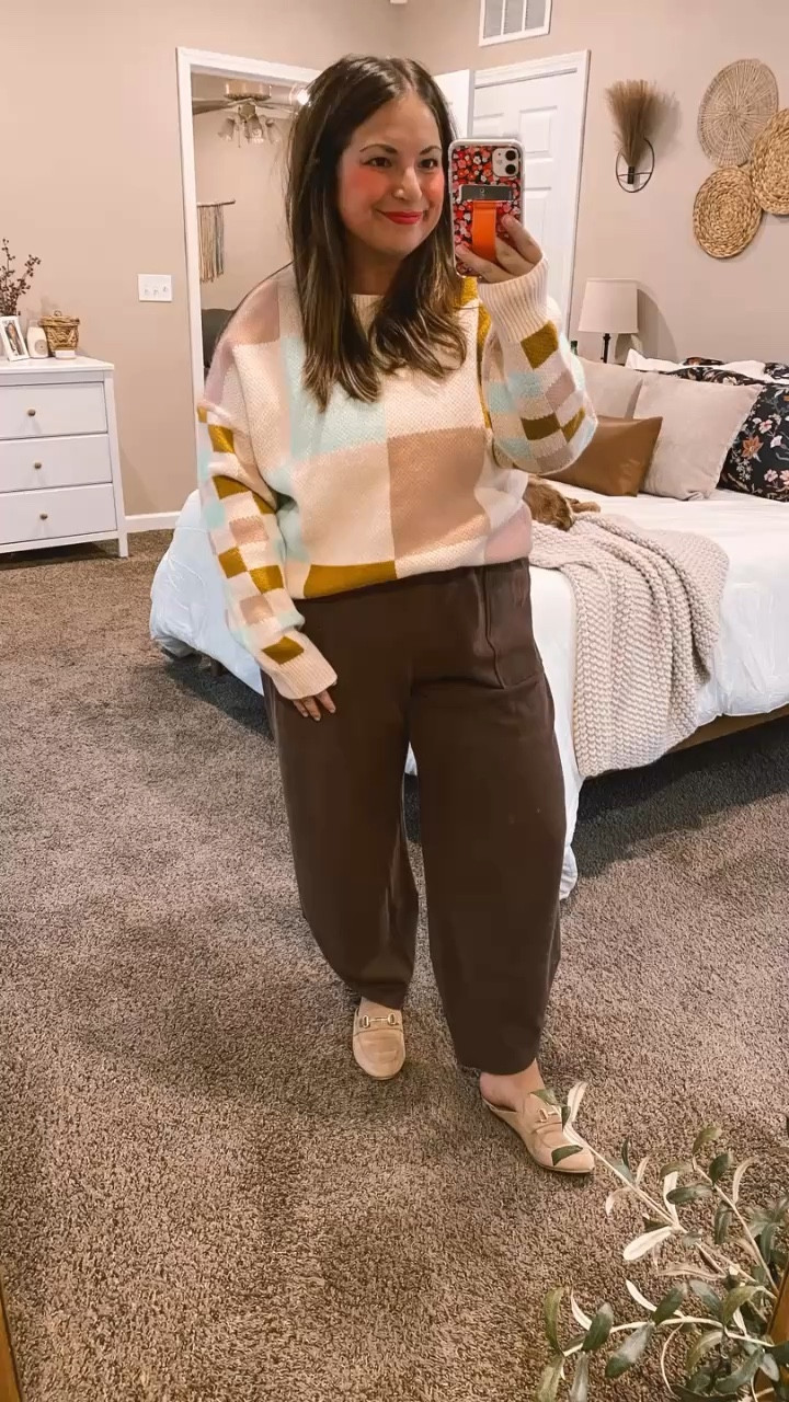 Who says workwear can't be comfy? Embracing the perfect blend of style and ease, because feeling good at work is just as important as looking good! Amazon from head to toe!

mules: super old, but linking similar ones below!
pants: fit true to size // wearing a large
sweater: fits true to size // wearing a large 

 #LTKFindsUnder50 #LTKStyleTip #LTKWorkwear