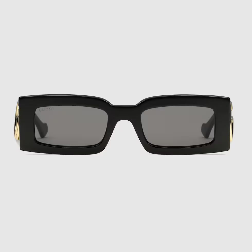 Gafas de sol con montura rectangular



        
            € 350 | Gucci EU