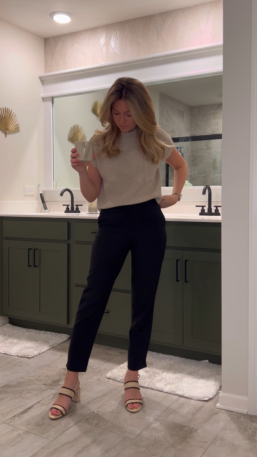 Happy beige girly 🤍

#LTKBeauty #LTKWorkwear #LTKVideo