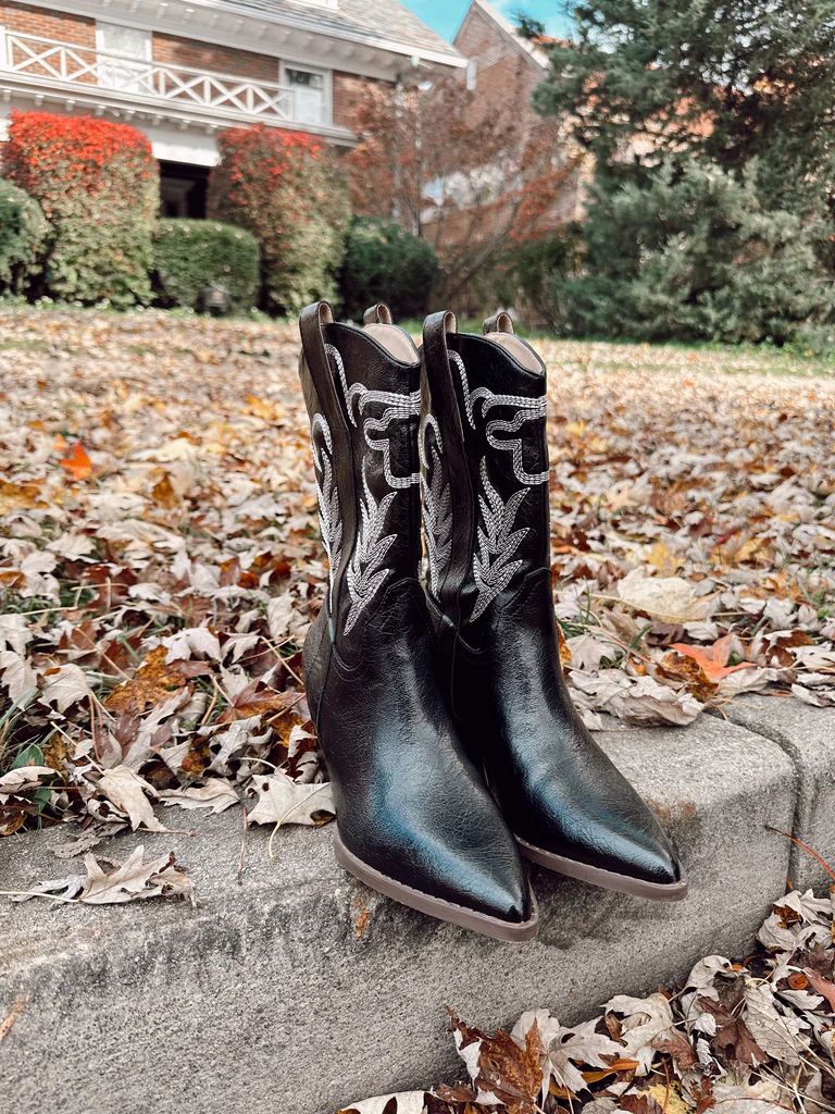 Izzie Black Western Boots | She Is Boutique