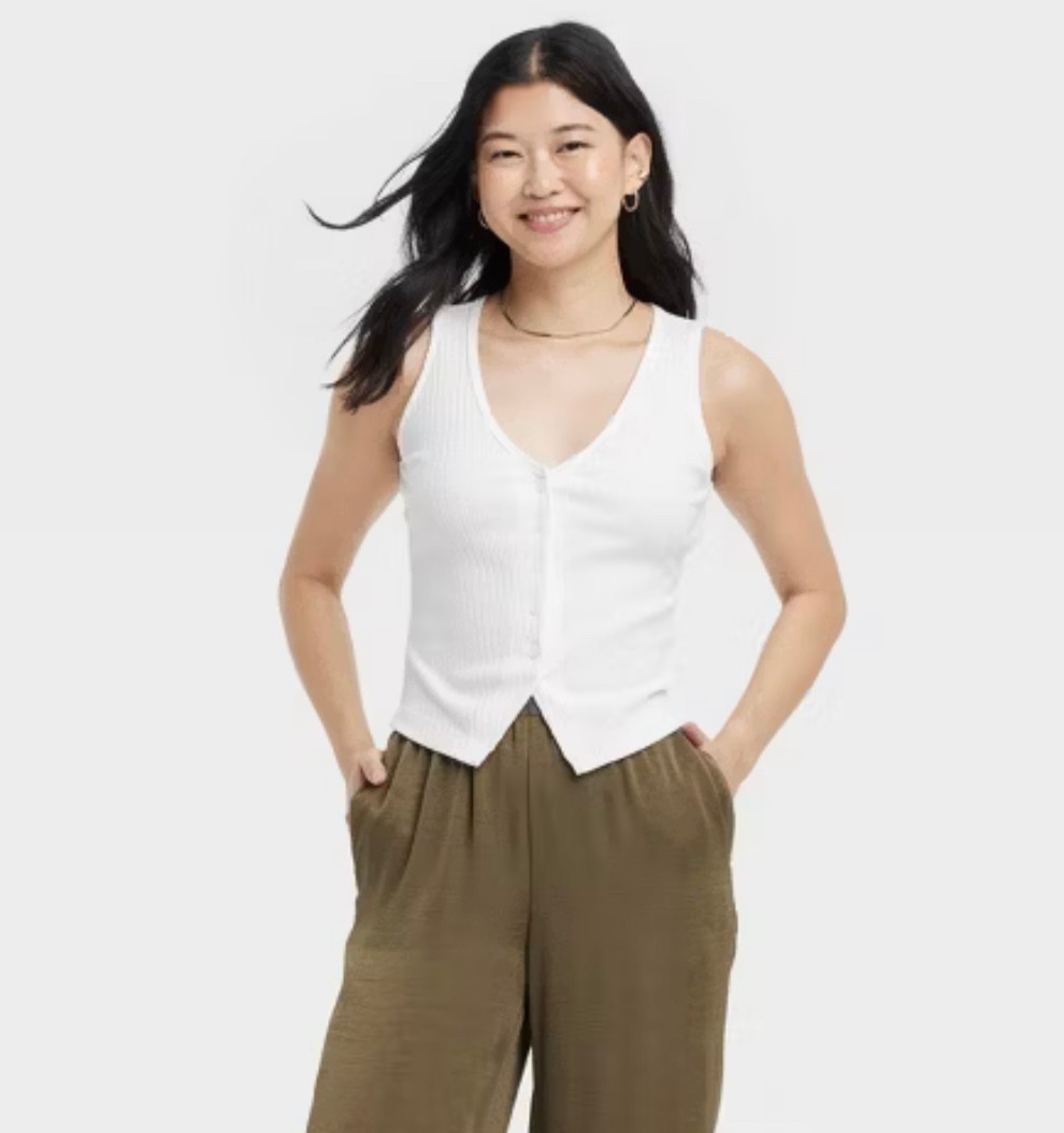 30% Off tanks & more! NEW ARRIVALS!! 30% Off this Women's Ribbed Button-Down Vest - A New Day







Target, spring fashion, Target top, tank tops, spring tank, summer tank, vacation outfit 


#LTKFindsUnder50 #LTKOver40 #LTKSaleAlert