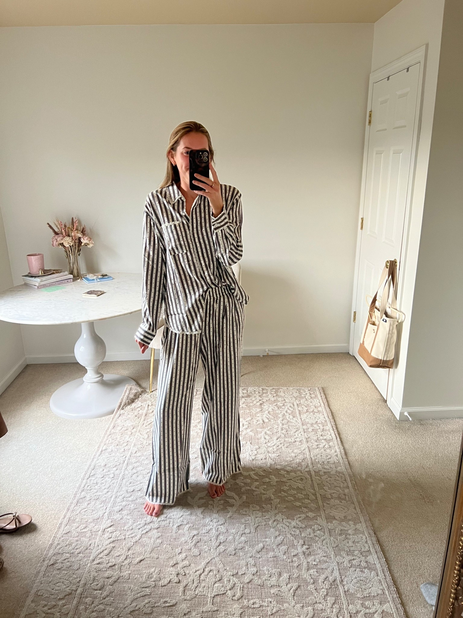 The best pajamas! Lvoe the little heart details 