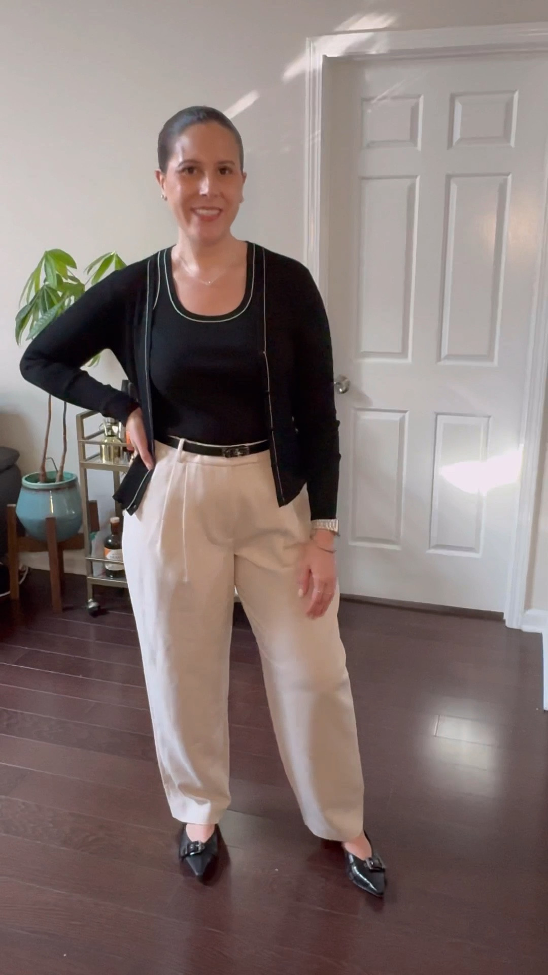 The best workwear outfit. Clean, classic and layered for those chilly offices. 

#LTKWorkwear #LTKStyleTip #LTKFindsUnder100