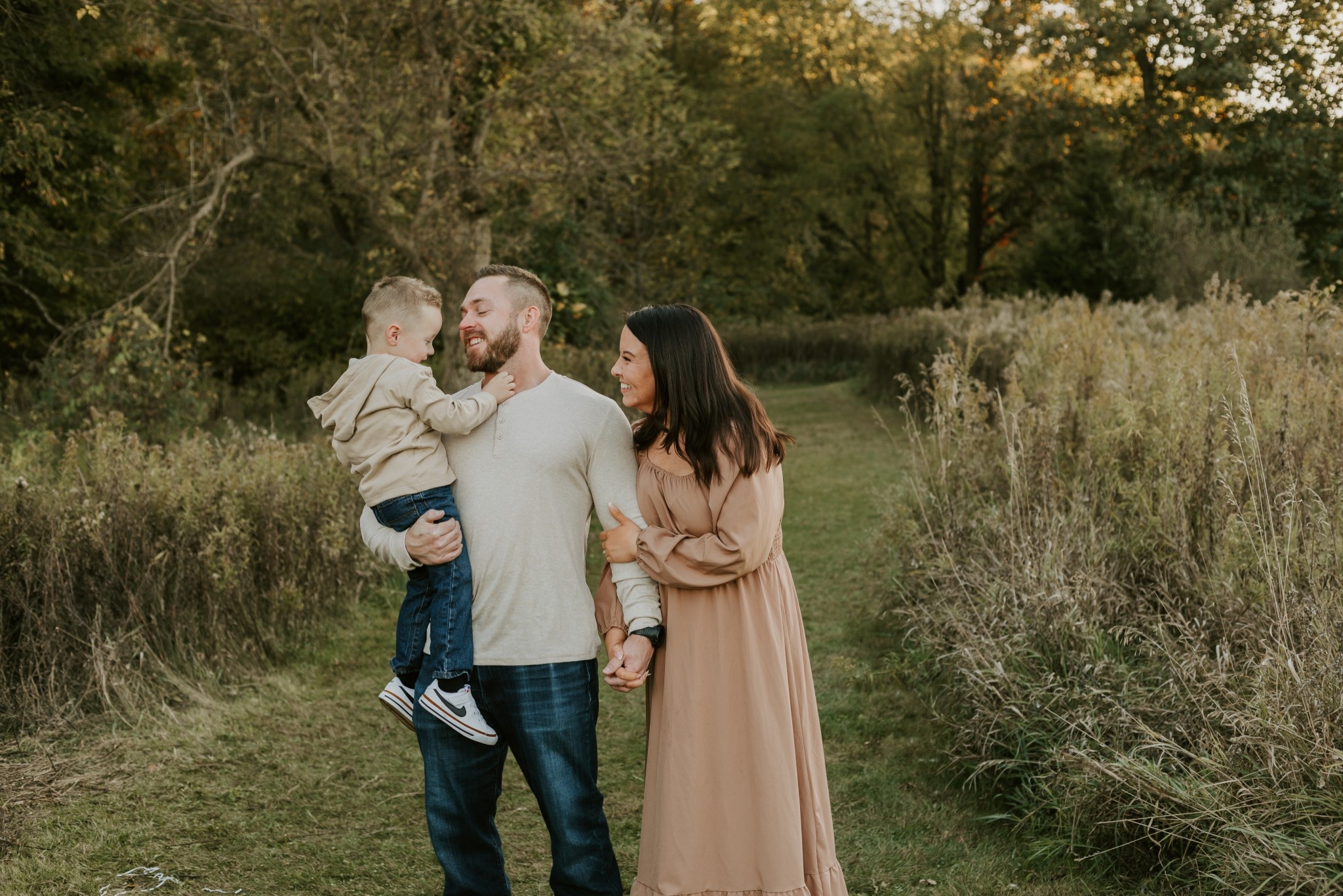 Family Fall Photo Inspo - The look, the outfits, and all the love! 

#LTKSeasonal #LTKFamily #LTKKids