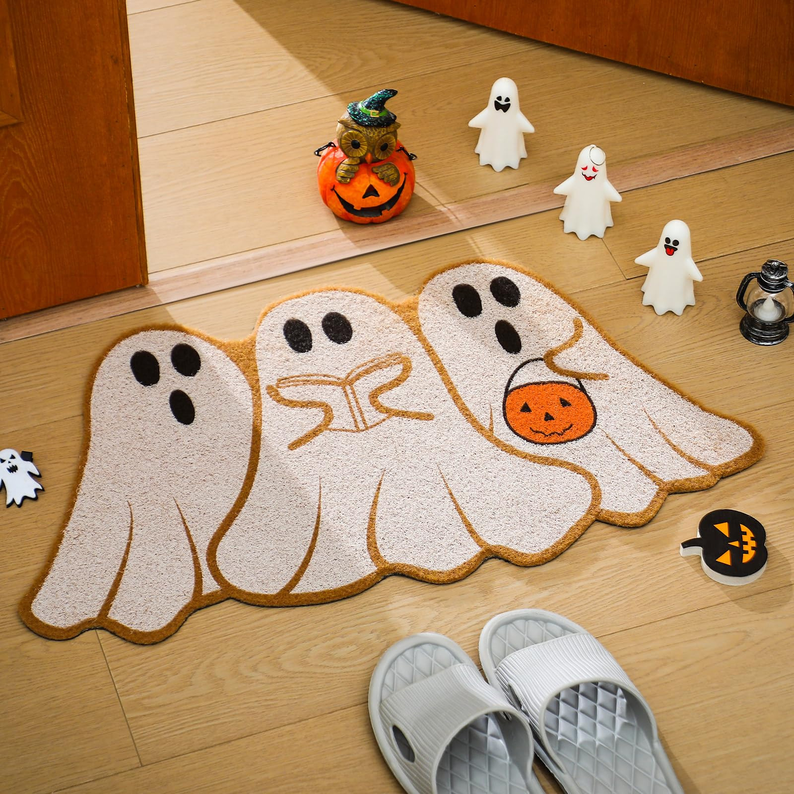 Nuanchu Halloween Ghost Door Mat Coir Ghost Cute Welcome Mat for Front Door Porch Entryway Haunte... | Amazon (US)