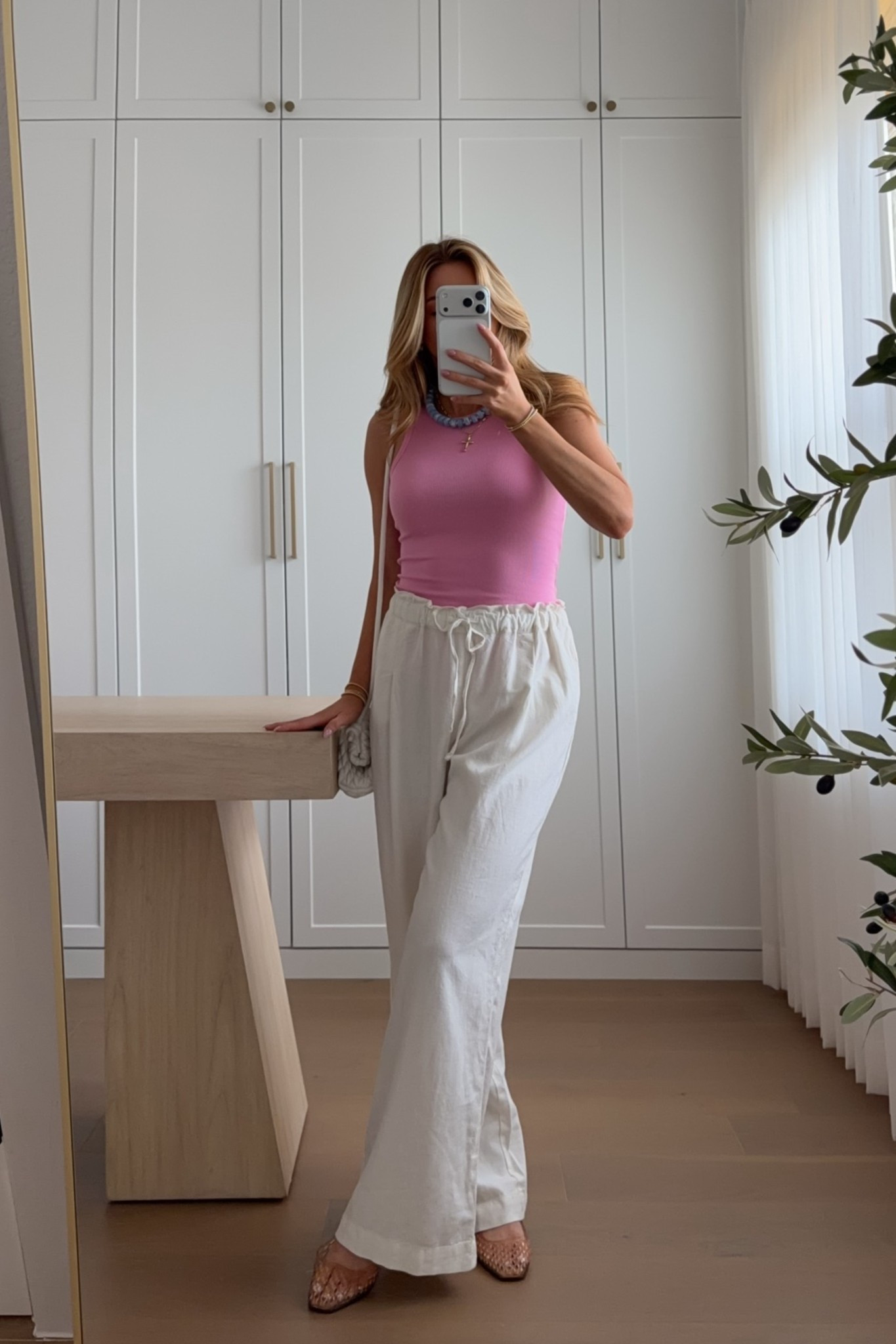 walmart outfit! top: xxs // pants: xs