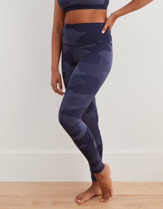 Aerie Play Textured Camo High Waisted 7/8 Legging | American Eagle Outfitters (US & CA)