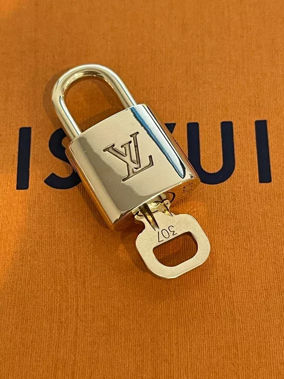 Louis Vuitton Padlock and One Key 307 Lock With Box Brass 