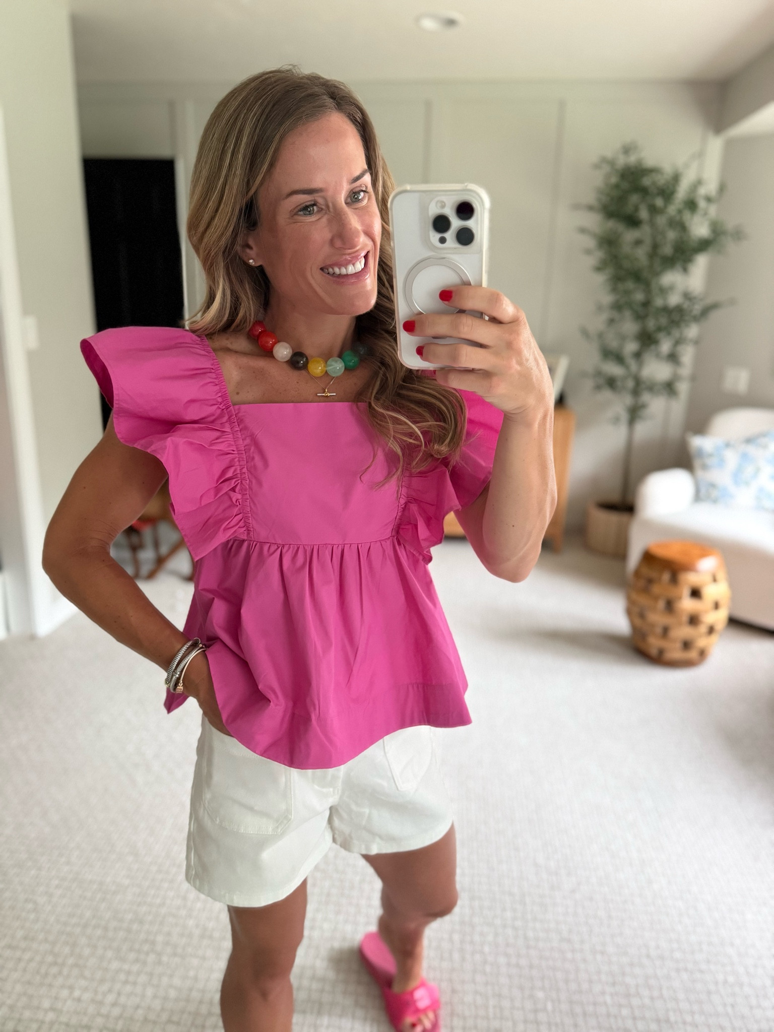 Loving this bold top from Walmart! 💗

#LTKgrwm #LTKootd #LTKmomlife