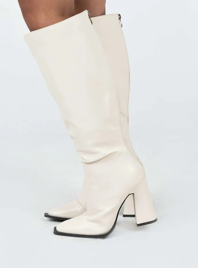 Keeley Boots Vanilla | Princess Polly US