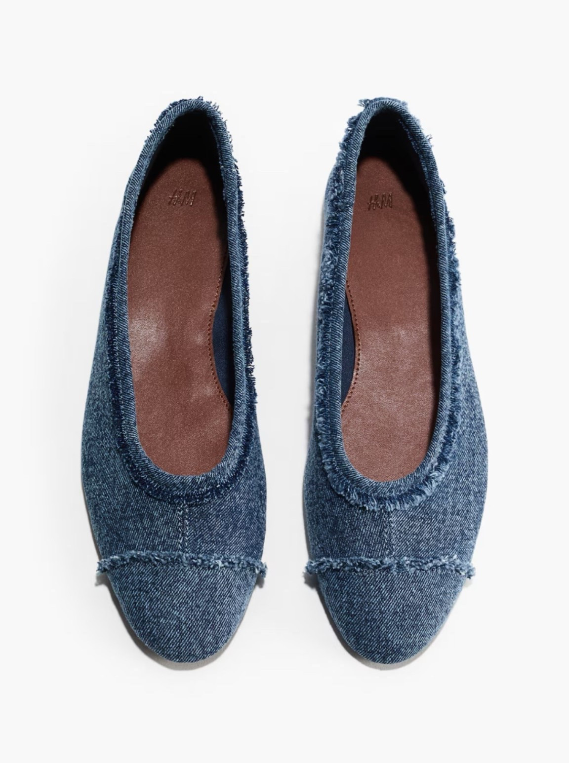 Blue denim ballet flats

#LTKSeasonal