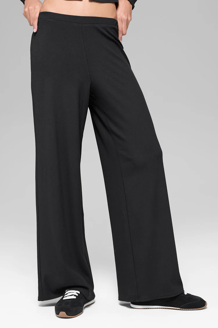 Mid-Rise Dreamlight Straight Pant | Alo Yoga (US)