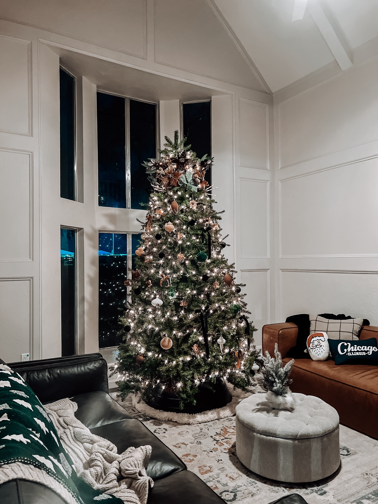 Turkey tastes better with the tree up. 

#LTKSeasonal #LTKHome #LTKHoliday