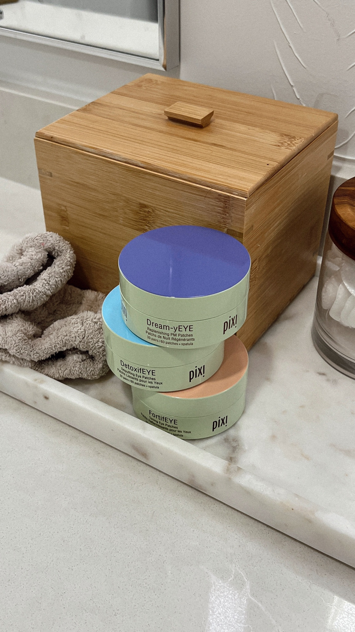 #Ad The key to a flawless under-eye starts with skin prep 🤩

My under-eye routine is nothing without my @pixibeauty Detoxifeye hydrating and depuffing eye patches. They depuff and help with reducing dark circles so well. The infused cucumber and caffeine are great for soothing, hydrating and waking up the under-eye for an overall refreshed look. 

Shop your favorite #PixiBeauty hydrogel eye patches @target as there’s so many to choose from to suit your skin’s needs. @shop.LTK #liketkit

#PixiOnTheglow #PixiSuperGlow #Target #targetpartner