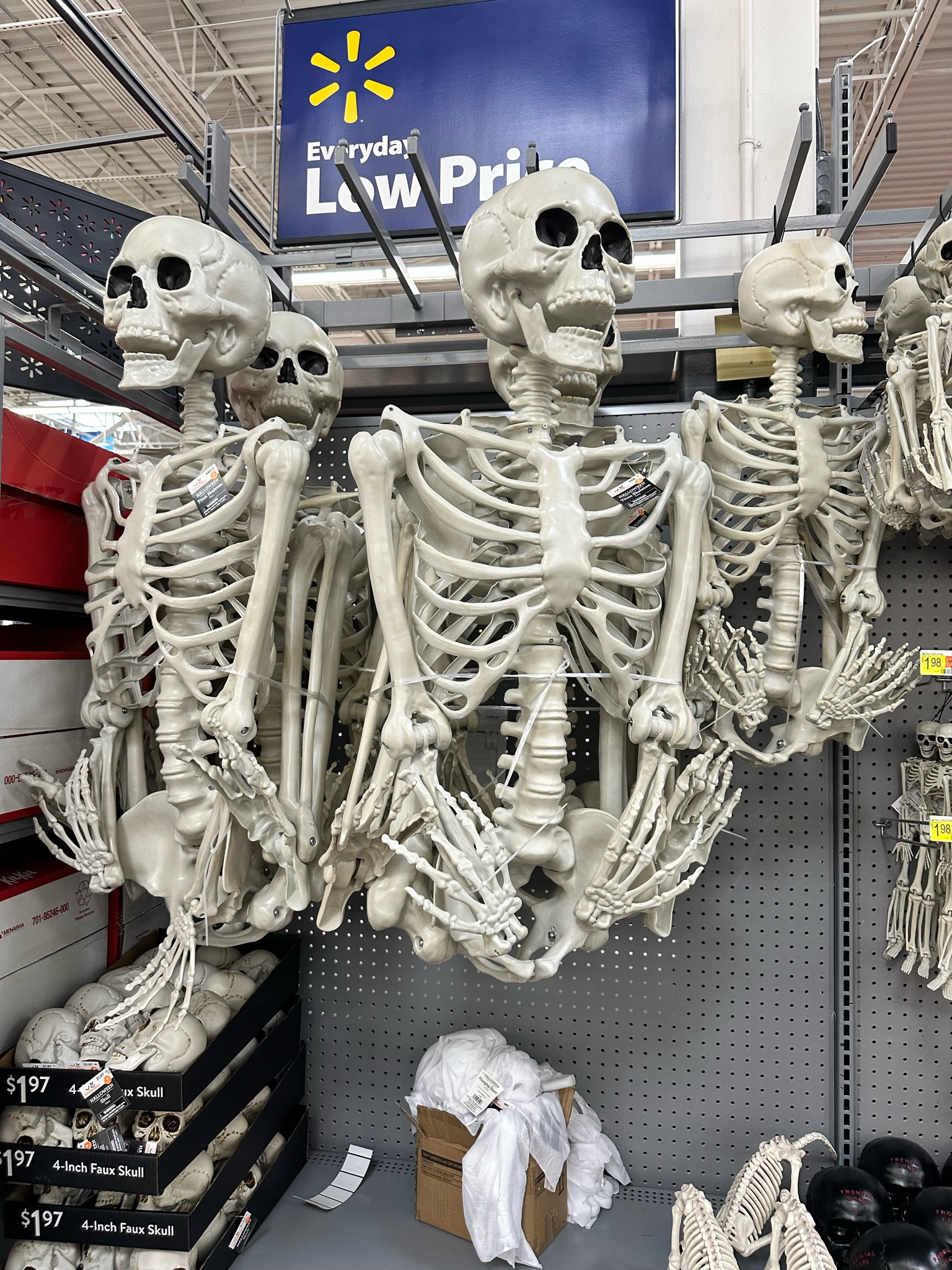7’ skeleton for Halloween decorating. Under $90. Linked other sizes too. 

Halloween, Halloween decor, Walmart finds 

#LTKunder100 #LTKSeasonal #LTKhome