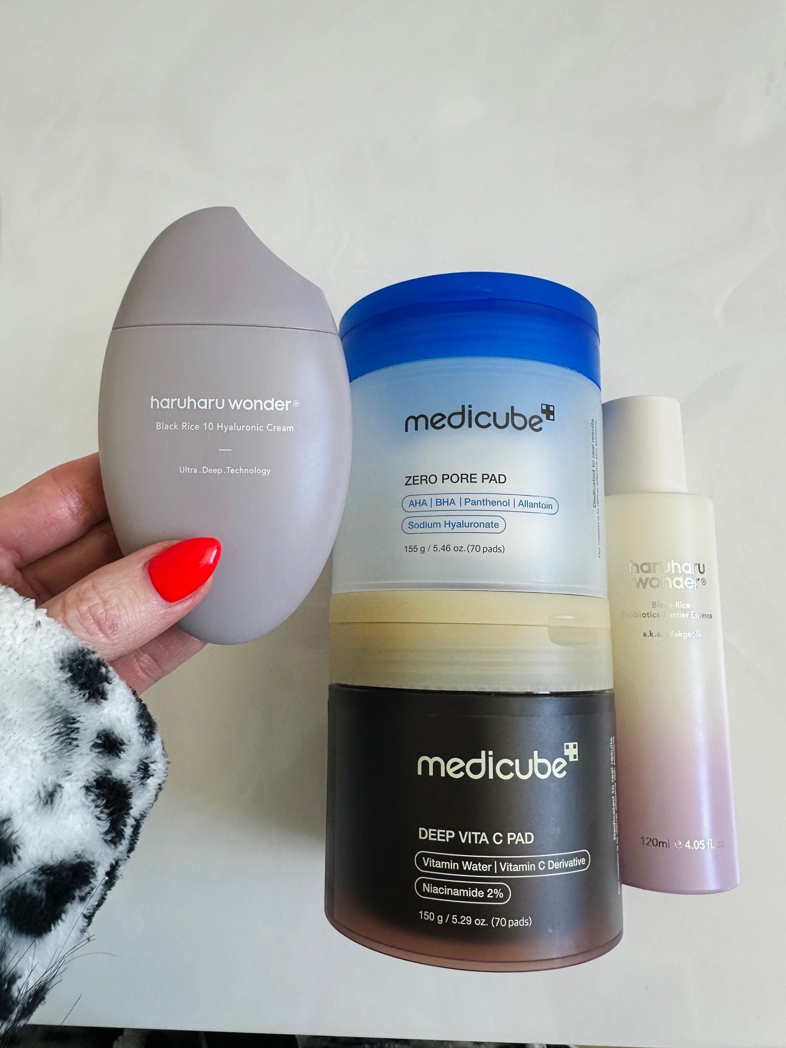 As an Aesthetician…some of my favorite Korean Skincare: 

Deep Vita C: Vitamin C + 2% niacinamide are here to lighten, brighten & tighten. Swipe the serum infused pad on the face, neck & down to décolleté each morning

Zero Pore Pads: Nothing can change the size of our pores, but these pads with their whispers of aha/bha’s work smart to decongest & refine the appearance of pores.  I use these in the P.M.

Black Rice Probiotics Barrier Essence is the OG. Apply this milk after toner and/or serum & watch your skin go plumpity plump plump. Follow with moisturizer

The hyaluronic cream is a beautiful, lightweight moisturizer for normal/combination/oily skin. Hydrates + never heavy. Smells like the spa

#LTKBeauty #LTKTravel #LTKselfcare