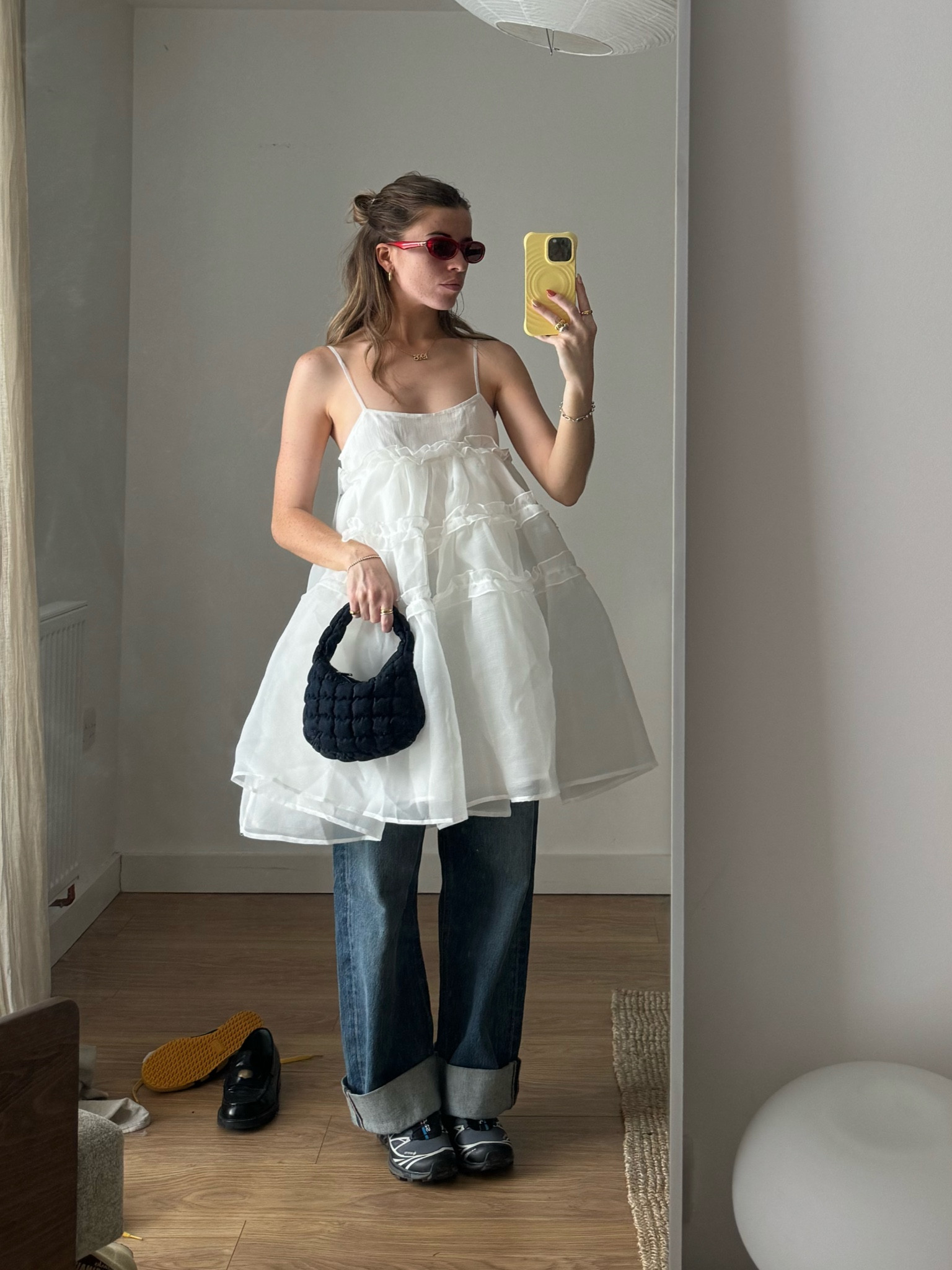 Summer style, scandi style, baggy jeans, citizens of humanity jeans, Salomon xt6, red sunglasses

Dress - size xs
Jeans - size 25 



#LTKuk #LTKstyletip