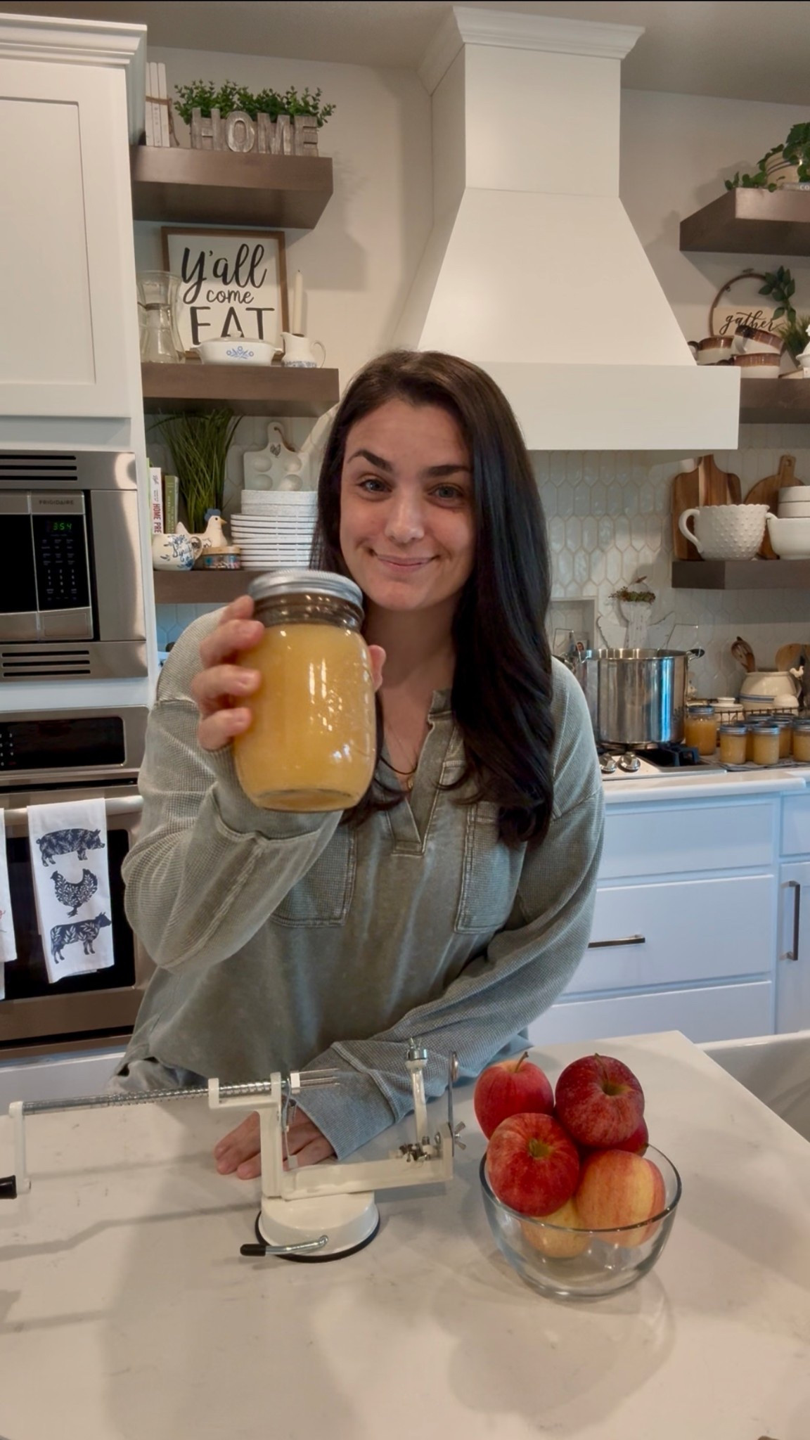 Whipping up applesauce is easier than you think! Here’s everything I use to make a batch that’s sweet, cozy, and simple 🍎

#LTKHome #LTKSeasonal