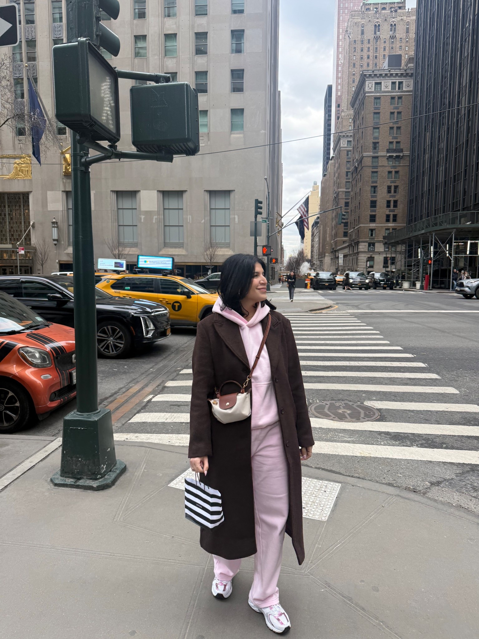 This cute coat is on sale!!💗📸


#LTKSaleAlert #LTKmomlife #LTKootd