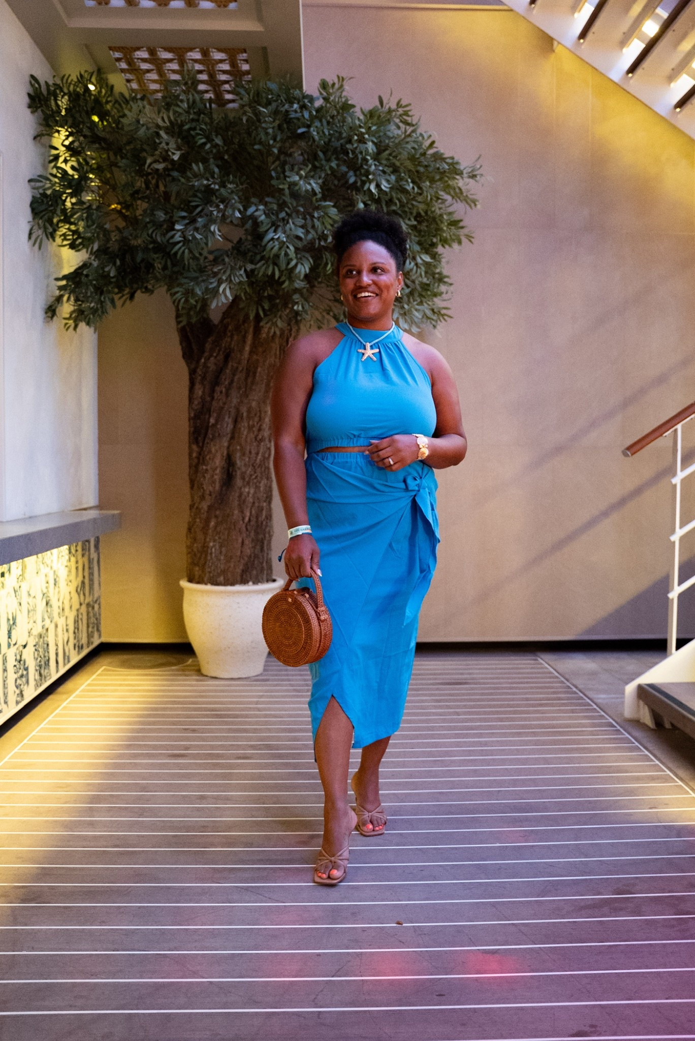 Midsize Cruise outfit | wearing xl

Midsize two piece set
Midsize vacation outfit
Midsize summer vacation outfit
Midsize European outfit idea

#LTKFindsUnder50 #LTKMidsize #LTKTravel