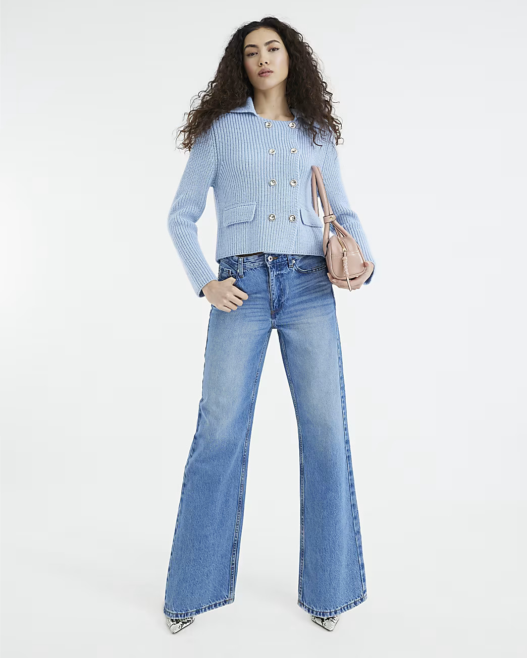 Blue high waisted relaxed straight leg jeans | River Island UK & IE