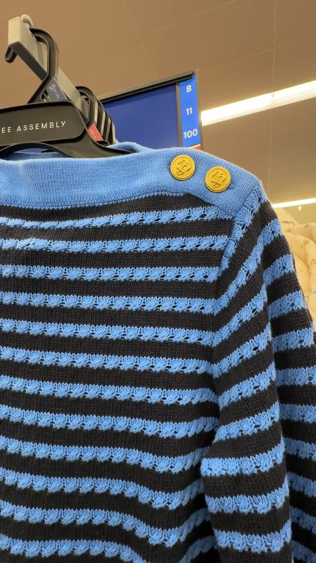 Gold button shoulder sweater from Walmart 

#LTKootd