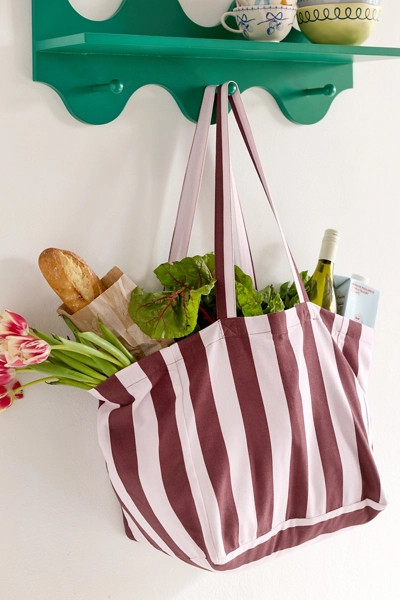 Mia Patterned Market Tote Bag | Urban Outfitters (US and RoW)