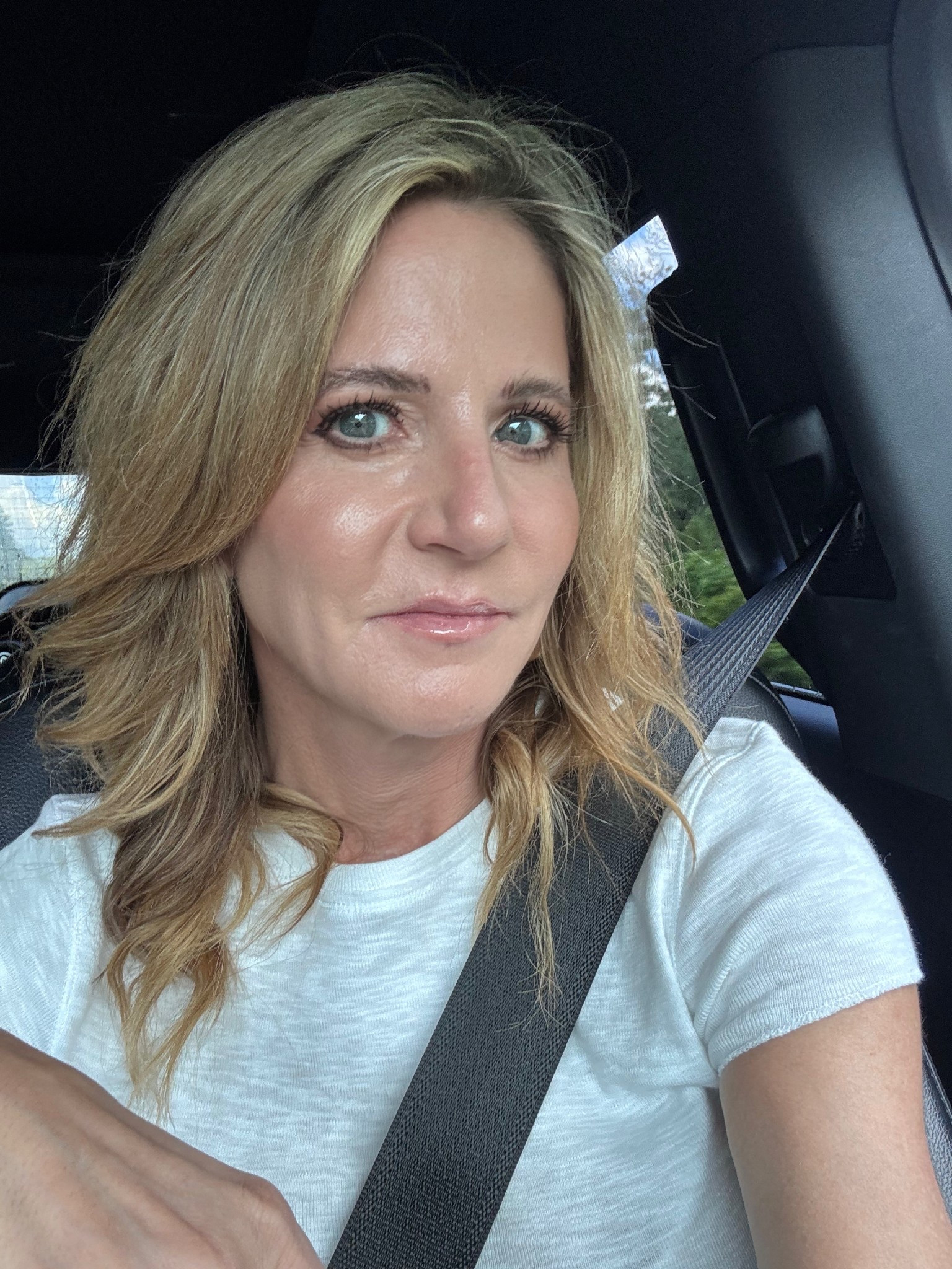 Skincare products I use:

AM—Cerave cleanser, CE Ferulic by Skinceuticals, Peptides by Naturium, Cos snail mucin, Elta MD sunscreen 

PM—Cerave cleanser, Peptides by Naturium, prescription strength retin a (I specifically use Altreno—it has added moisture which helps to reduce peeling), Dr. Dennis Gross peel pads (i use about 4x per week), Clinique Moisture Surge  


I just started using the Current Body LED red light mask, so I’m excited to see results from that!

#LTKOver40 #LTKBeauty