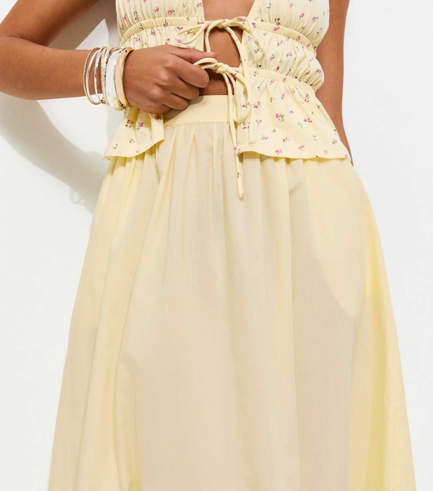 Light Yellow Cotton Poplin Circle Skirt | New Look | New Look (UK)