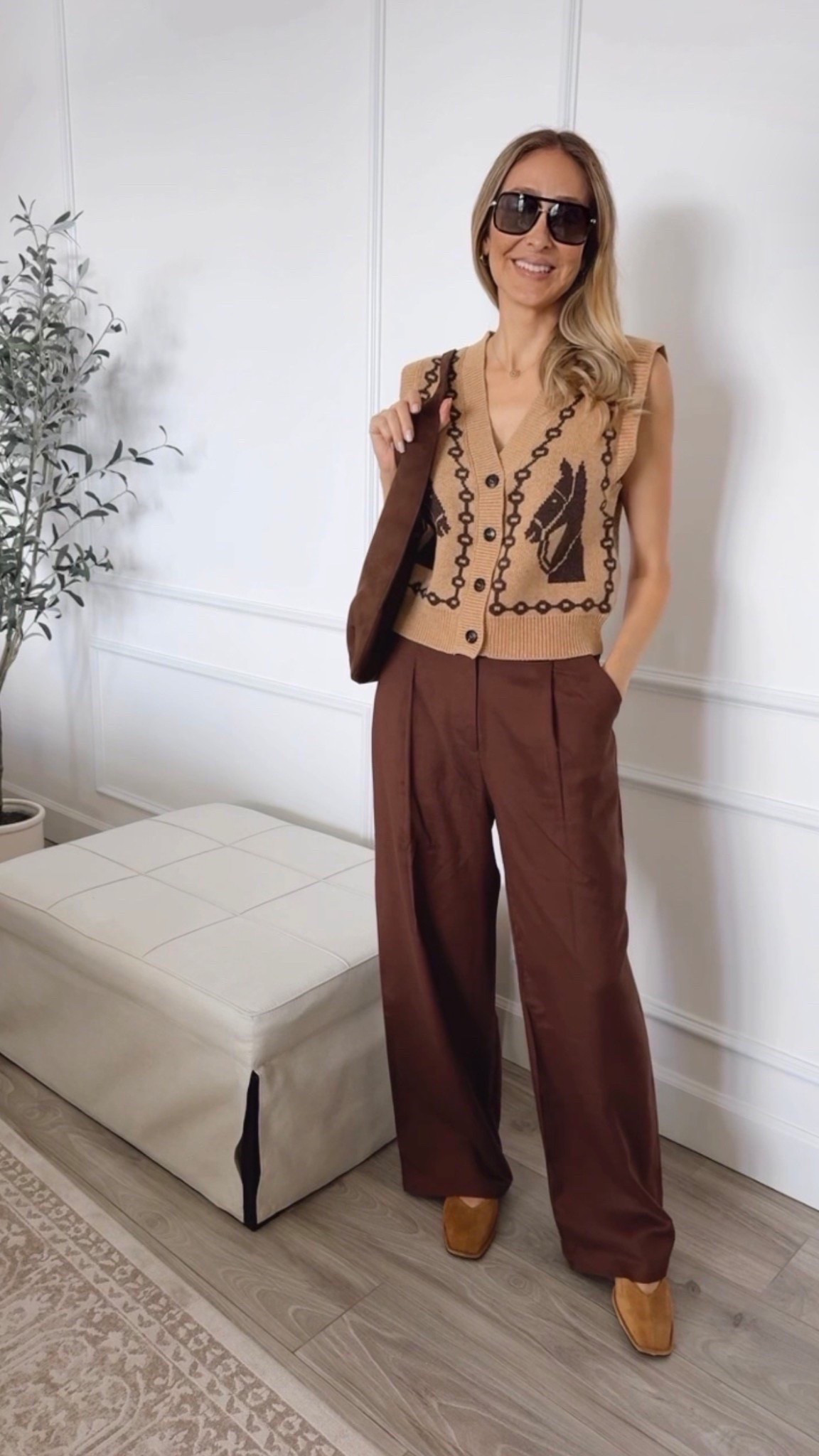 Casual chic fall outfit 
Loving everything about this outfit. This pants are so flattering and flowing. This vest it’s so cute perfect for fall. Fits true to size and I’m wearing size small 



#LTKStyleTip #LTKootd #LTKgrwm