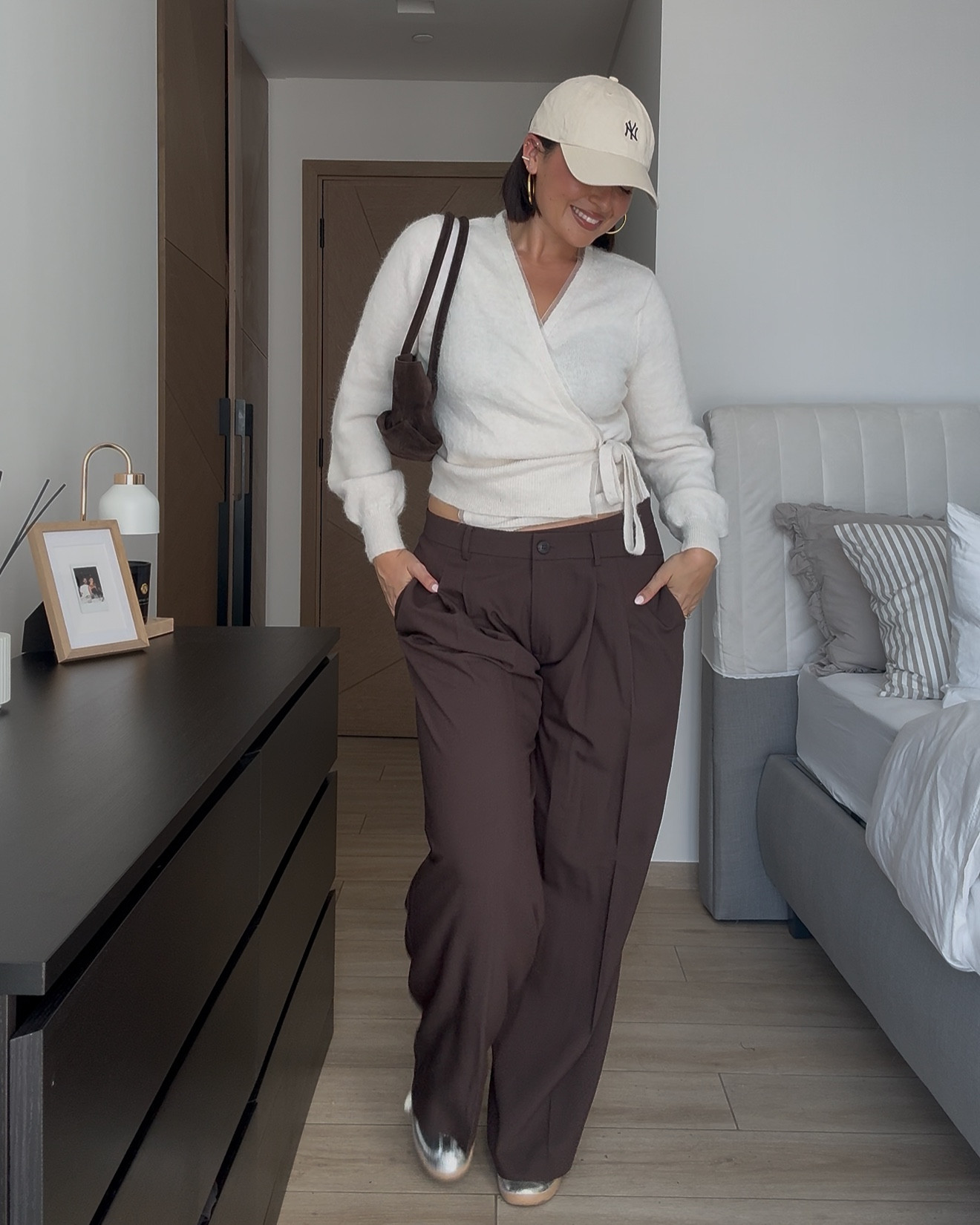 Festive fits! This is such a comfy one to wear for some Christmas shopping 🫶🏼 

#LTKfestive #LTKwinter #LTKmidsize