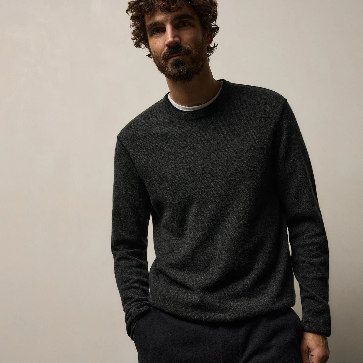 Italian Spun Cashmere Crewneck - Anthracite/Black | James Perse Los Angeles | James Perse (US)