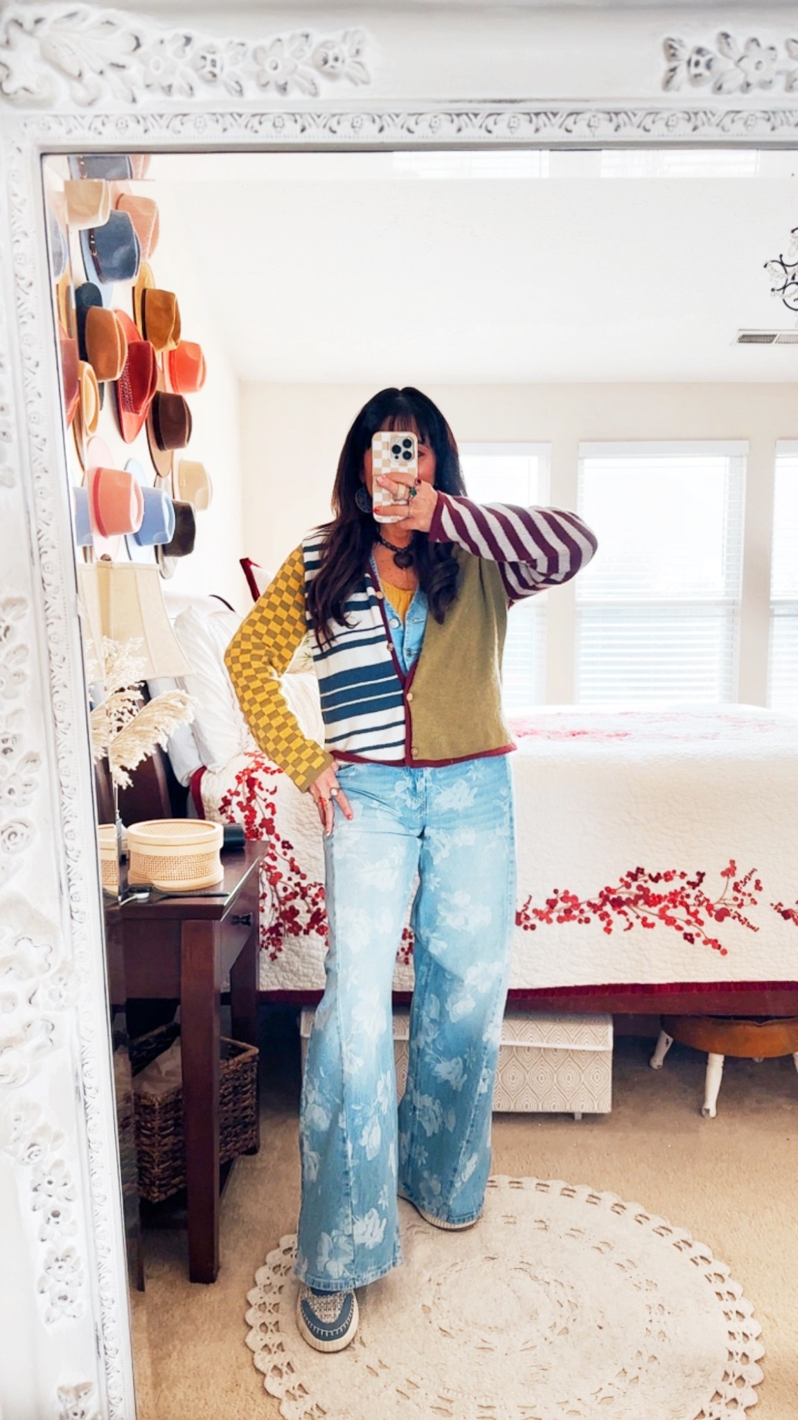 Floral denim and patchwork cardigan, I’m wearing my true size 6 in jeans small in cardigan!

Floral denim// affordable jeans// casual outfit 

#LTKootd #LTKOver40 #LTKSeasonal