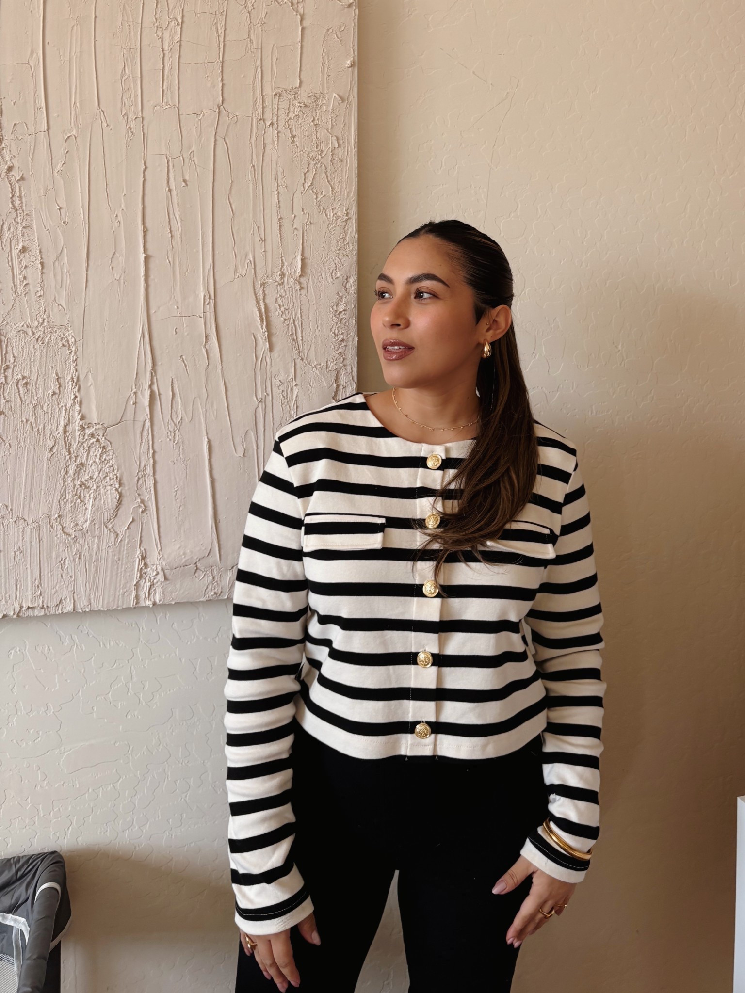 El cardigan es talla M y el pants talla 10 

#LTKStyleTip #LTKBeauty