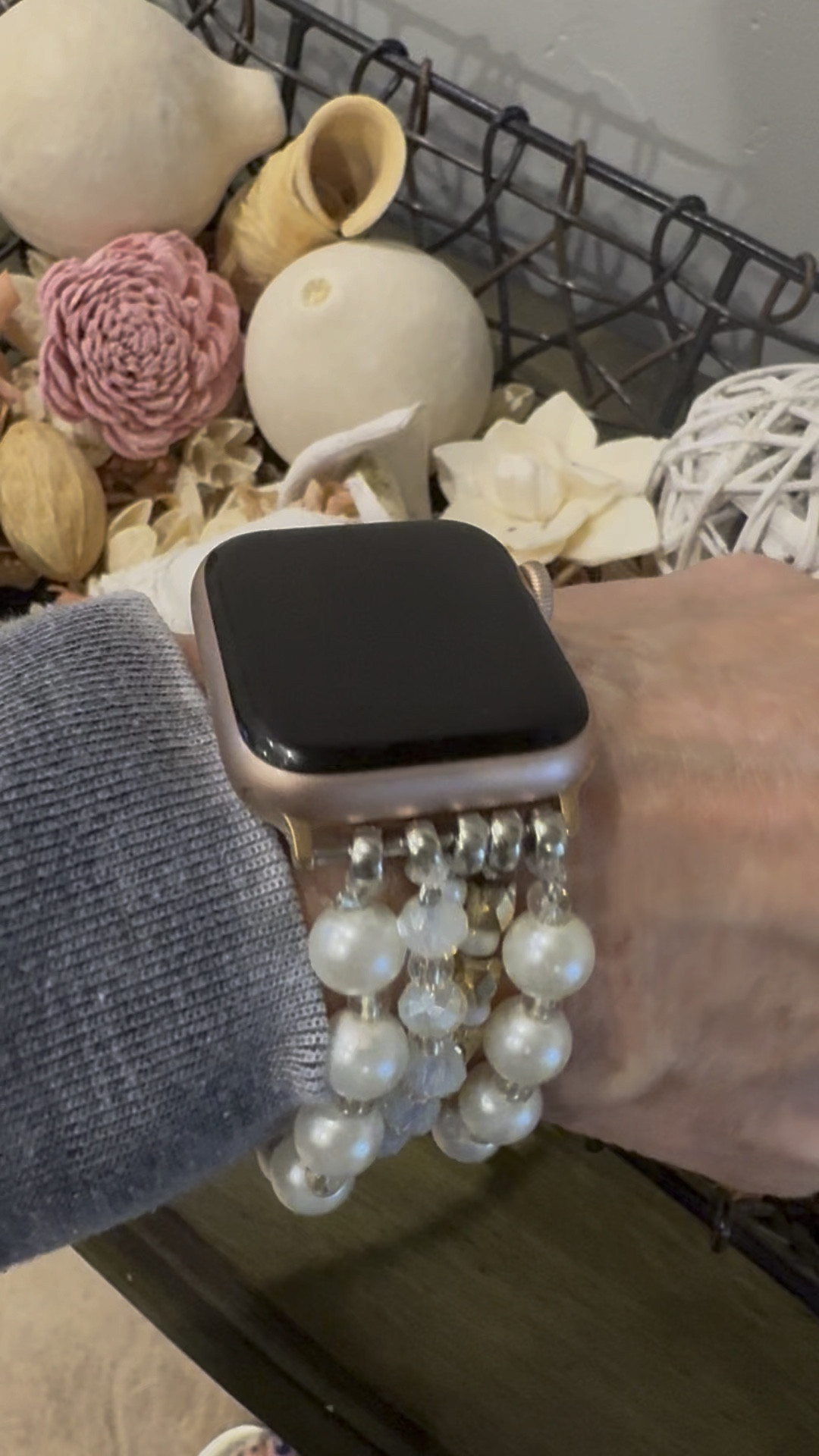 Take up the Apple Watch a notch or two with this cutie! Found it on Amazon! 🫶🏻 Comes in a variety of combos! 

#LTKBeauty #LTKStyleTip #LTKGiftGuide