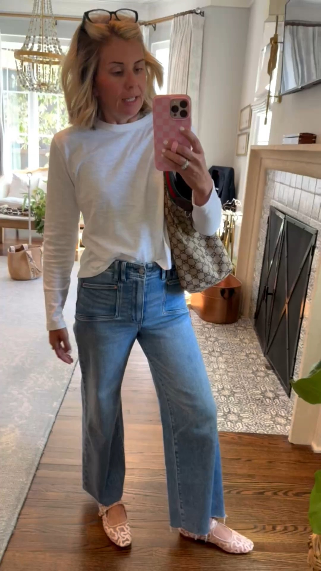 Easy OOTD….a great white tee & denim never disappoints! 
Tee - small
Jeans - cropped P
Shoes - 7 (size 1 down) 

*Use my code CMLP15 at Lilla P
*Use my code mixandmatchmadness at Loopy 

#LTKootd #LTKmomlife #LTKdayinmylife