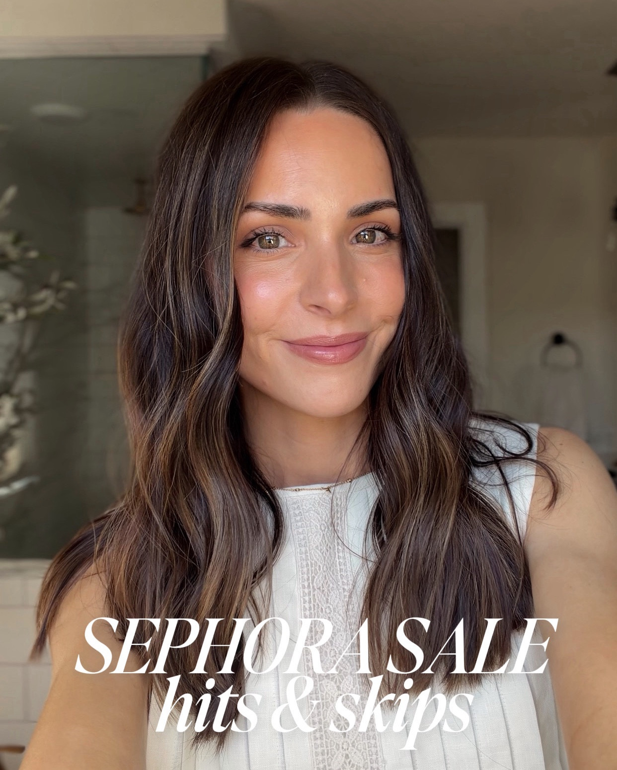 Eyeshadow: 22M cashew 
Eyebrow pen: medium brown
Lip liner: endless cacao
Lip gloss: rosy outlook
Bronzer: Amalfi 
Blush: ciao 


#LTKBeauty #LTKSaleAlert #LTKgrwm