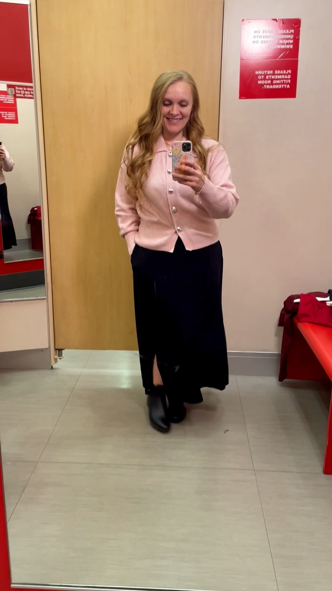 Teacher approved holiday outfits! Sweaters, cardigans, dresses and more! They’re cute and comfy! Perfect for the classroom or the playground or anywhere in between! 

#LTKHoliday #LTKWorkwear #LTKSaleAlert