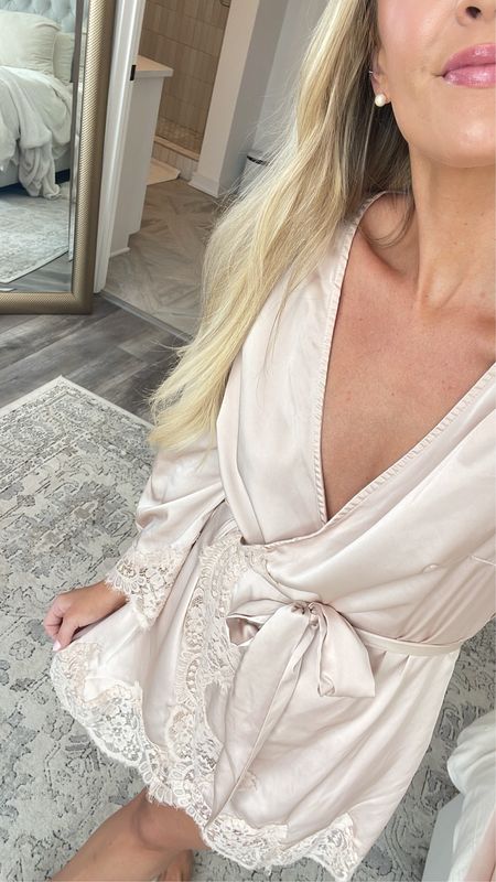 The perfect robe for getting ready for a wedding

Neutral Style, Silk Robe, Robe, Casual Outfit, Getting Ready Outfit, Cozy at Home

#LTKstyletip #LTKfindsunder100 #LTKSeasonal