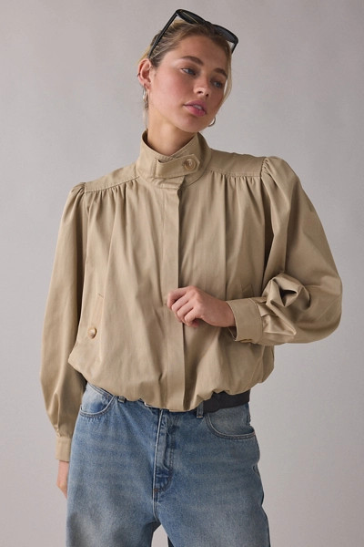 ASTR The Label Estero Gathered Sleeve Bomber Jacket | Urban Outfitters (US and RoW)