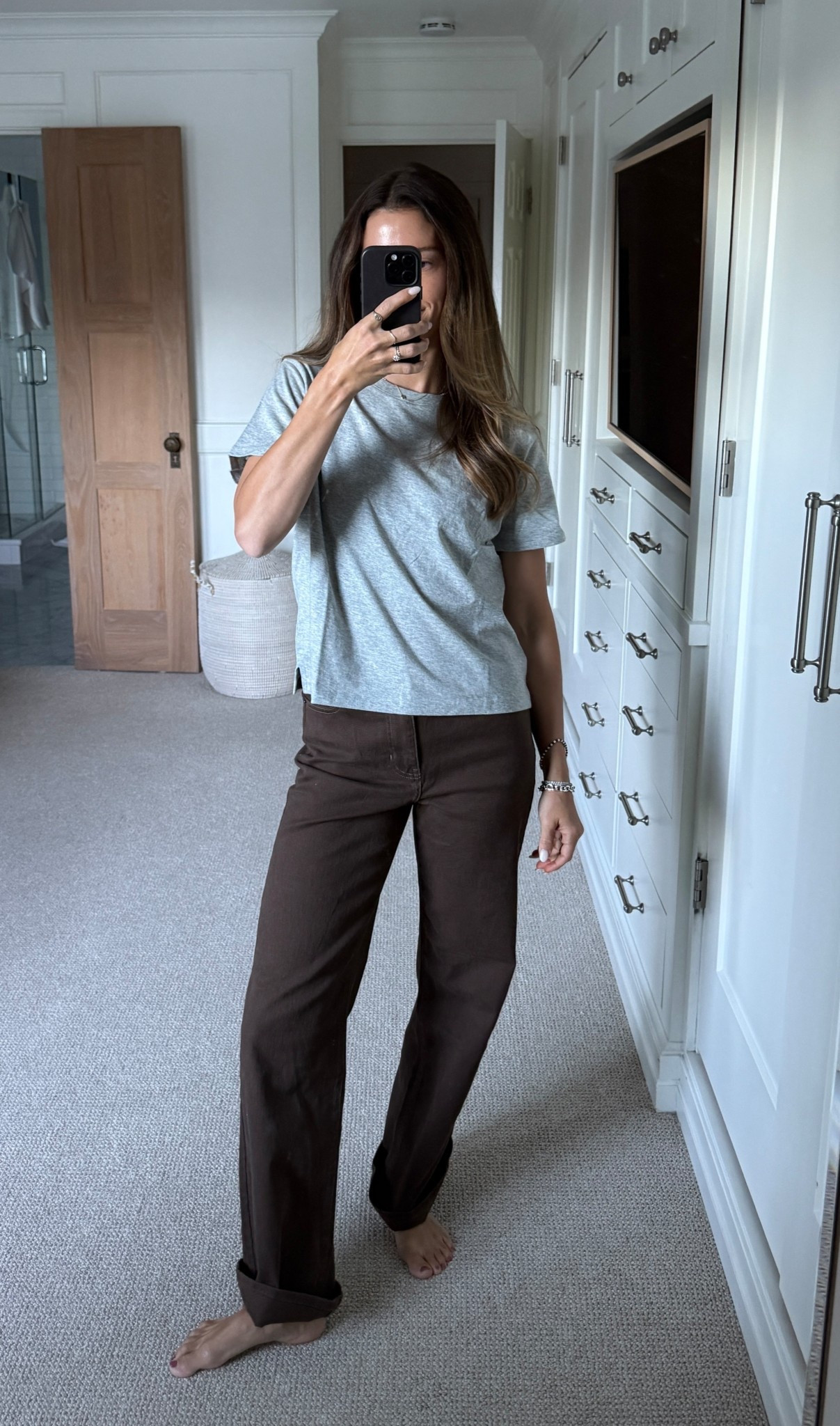 I am loving these @walmartfashion finds for fall! #walmartpartner #walmartfashion 

Grey cropped tee: S
Brown pants: XS 
Heather tan set: XS
Navy cardigan: S
Denim: size 0 (normally a 4-6!)
Eyelet dress: XS
White tee: S
Barrel sweats: XS
Brown lace dress: XXS